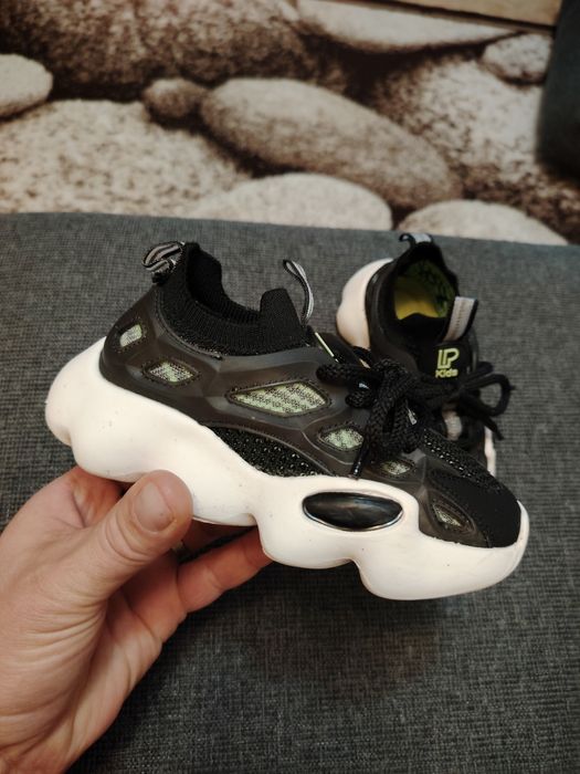 Vind adidași .IL paso copi