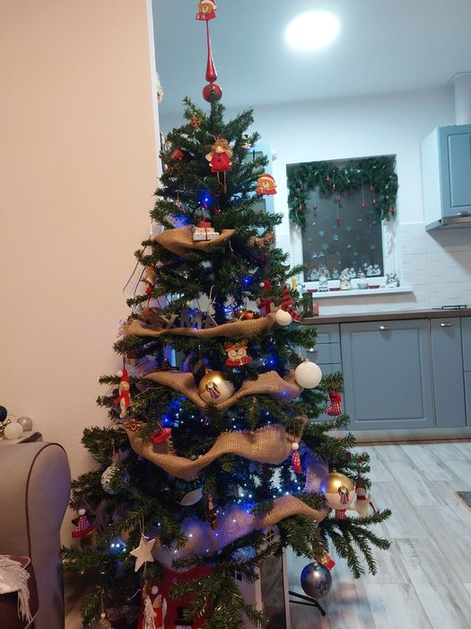 Brad artificial 180cm