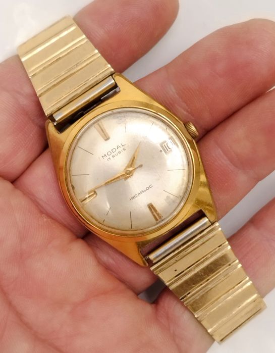 Ceas bărbătesc Modal mecanic, 17 Rubine, din anii 1960, inox, cu dată.