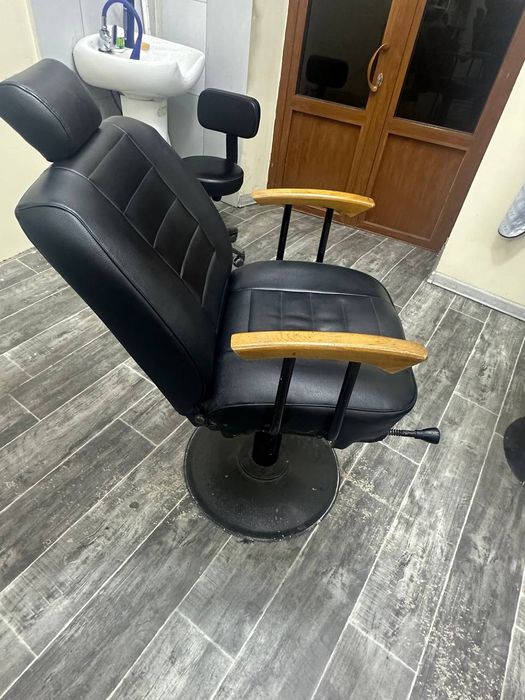 Парикмахрский кресло