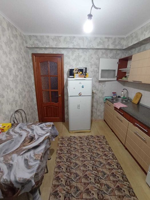 Продам 2 комн. квартиру в г.Уральск