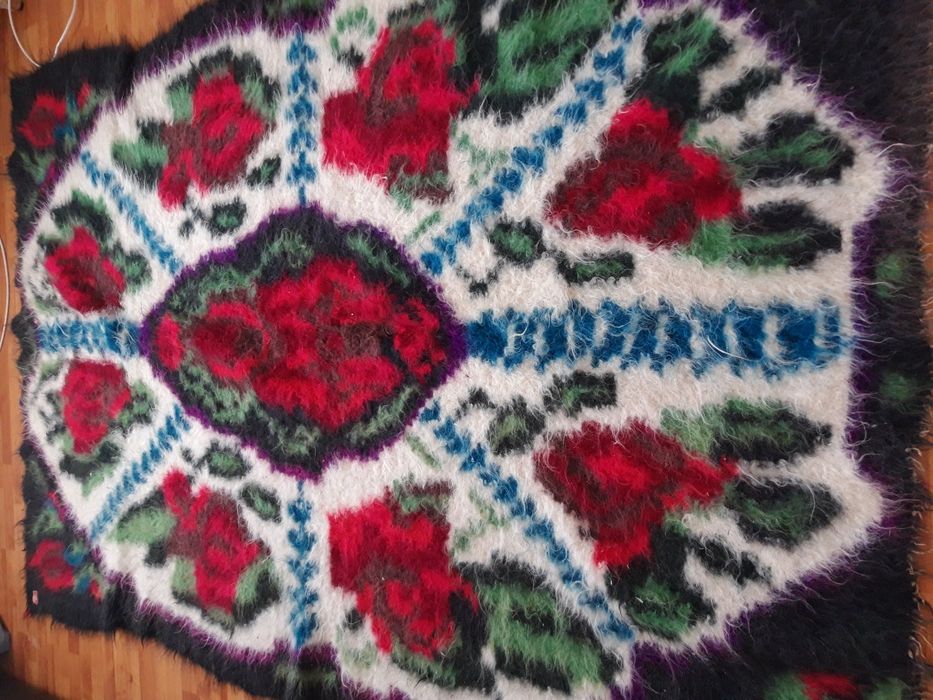 Covor/macat traditional Maramuresan din lana