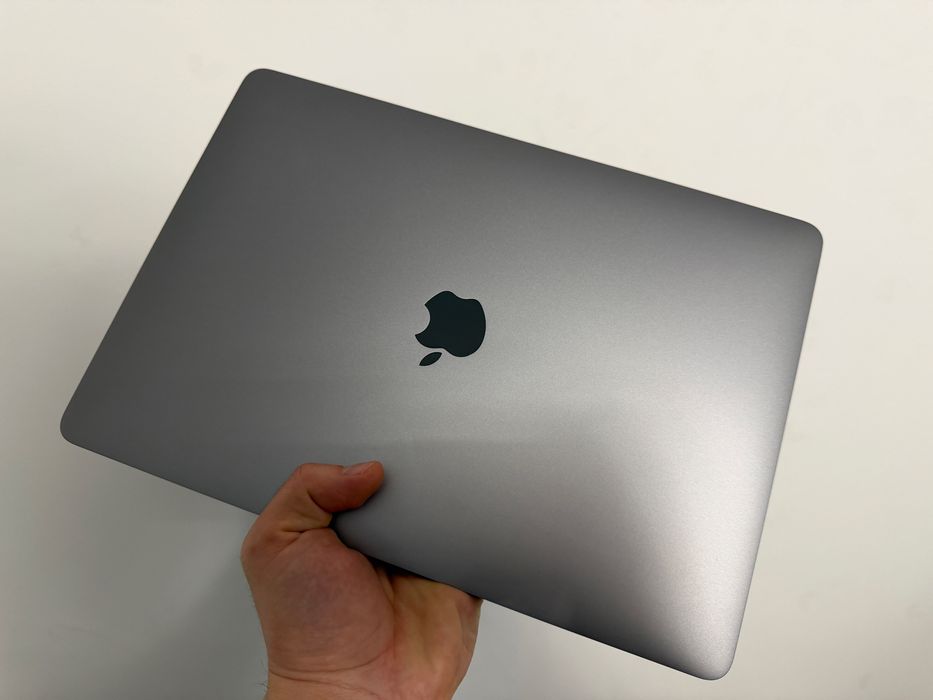 Laptop MacBook Pro 13" M1, 1TB, 16Gb Ram, NOU, 9 cicluri de incarcare