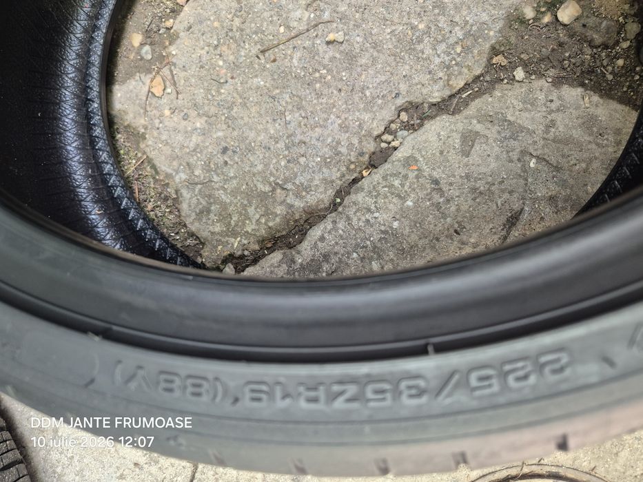 225 35 19 Anvelope de vară Dunlop Dot 16.22