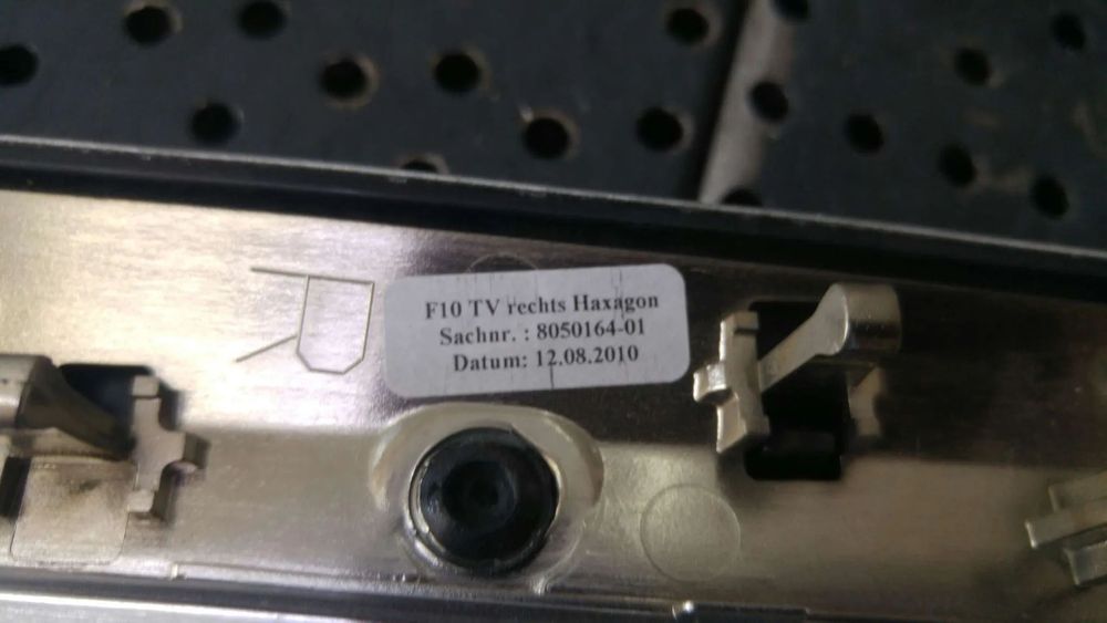 Ornament usa dreapta fata bmw seria 5 f10 f11 805016401