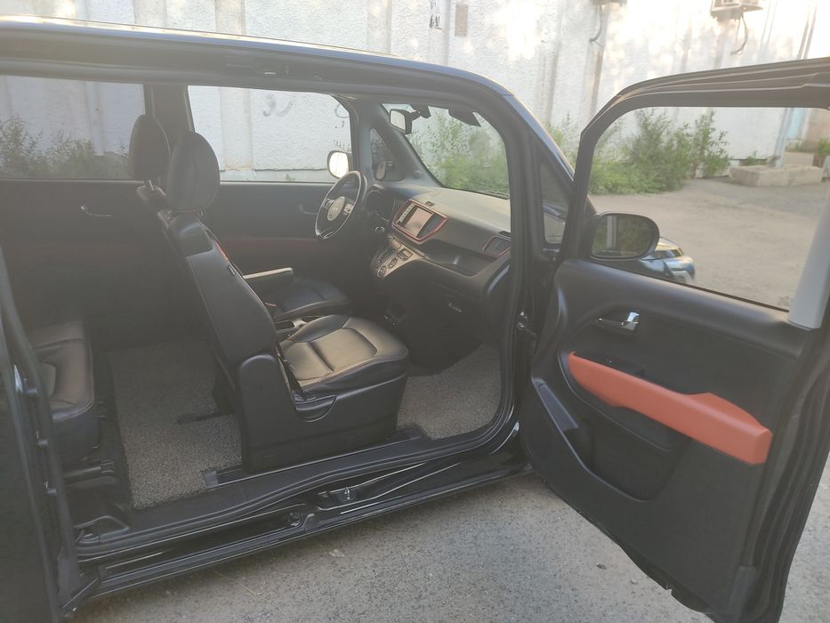 Продам Kia Ray .