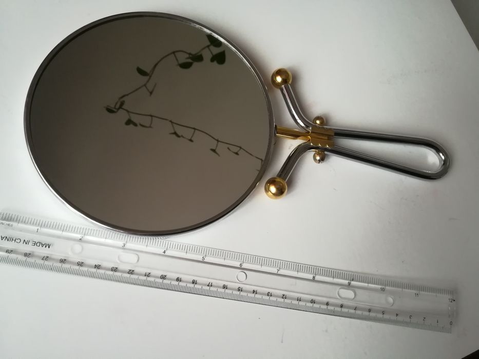 Oglinda eleganta lupa decor