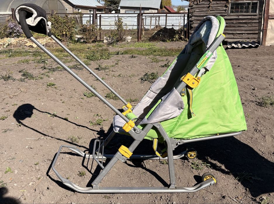 Продам зимние санки