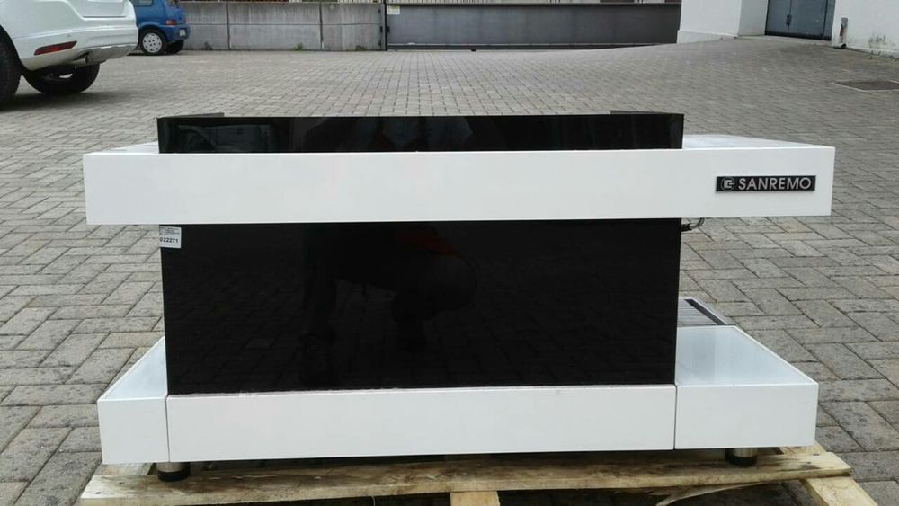 Кафемашини -внос Италия