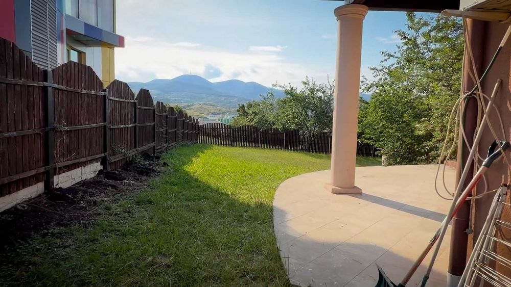 Proprietar vând vilă deosebită în Deva – Strada Zăvoi | 420 mp | Teren 850 mp | Vedere panoramică