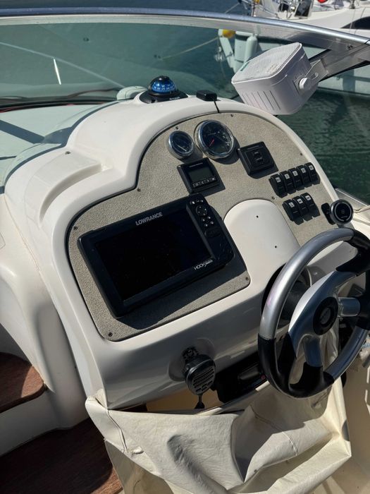 Продава се лодка Sessa Oyster 25, в добро състояние