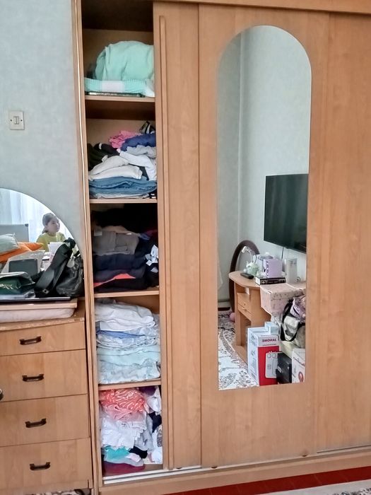 Мебель для спальной