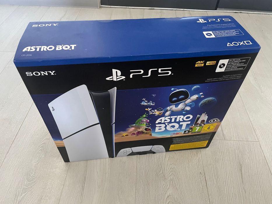 PlayStation 5 slim с коробкой, почти не использовалась