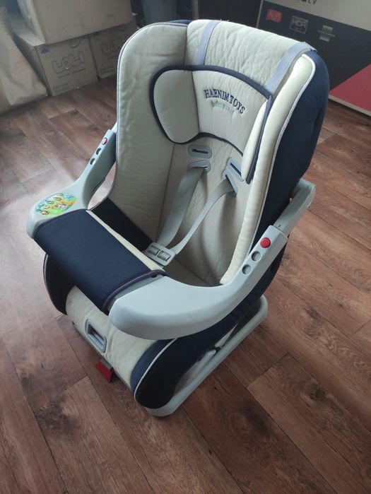 Автокресло Haenim