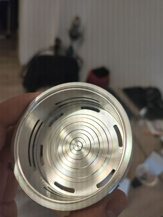 Oferta limitata!Stoc limitat!Hmd smoke box premium garantat!pret minim