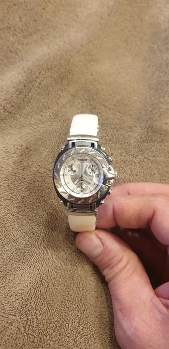 Tissot  t  race  часовник