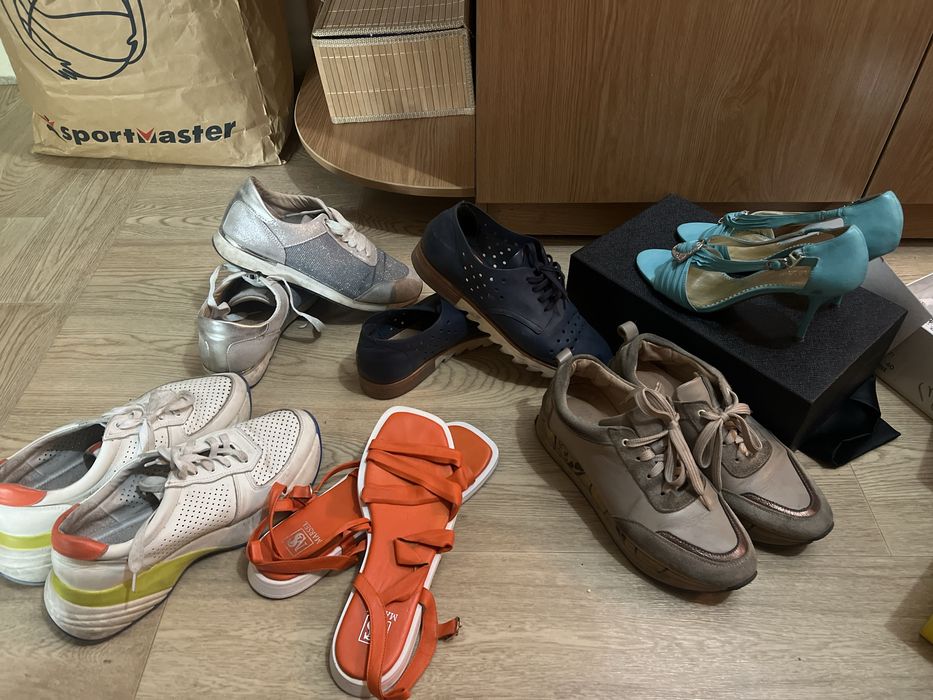 Женская обувь 40 размера