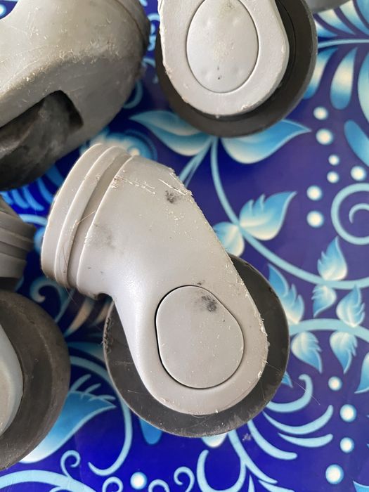 Продам колесики от чемодана