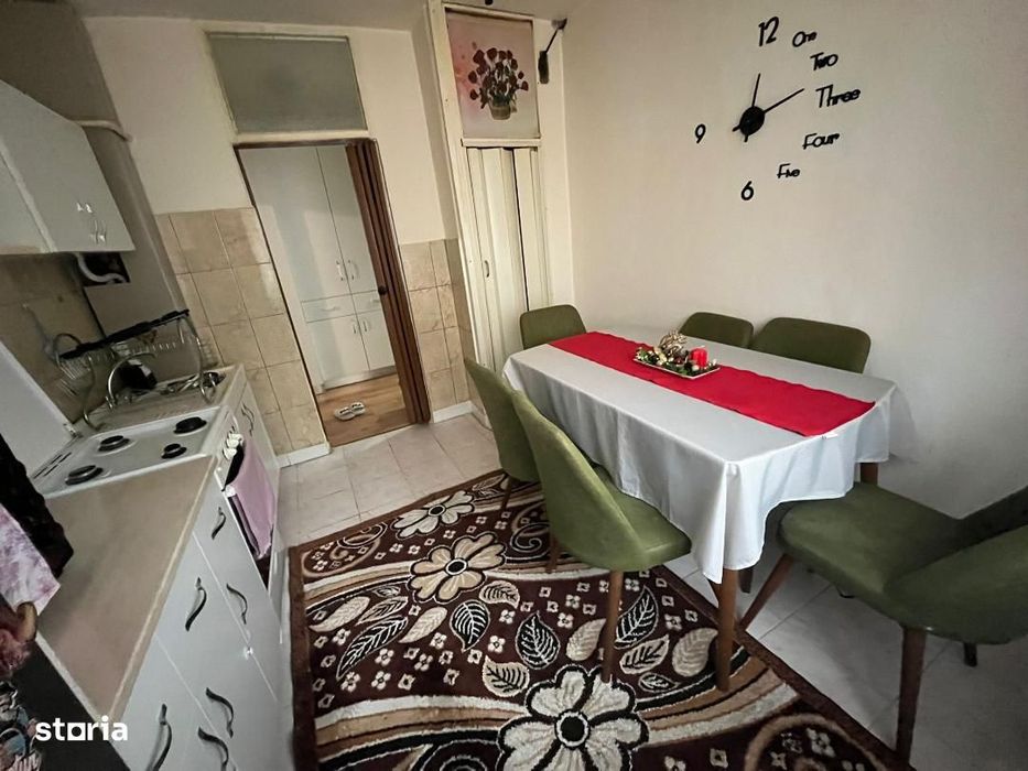 Apartament cu bucătărie separată și incălzire pe gaz