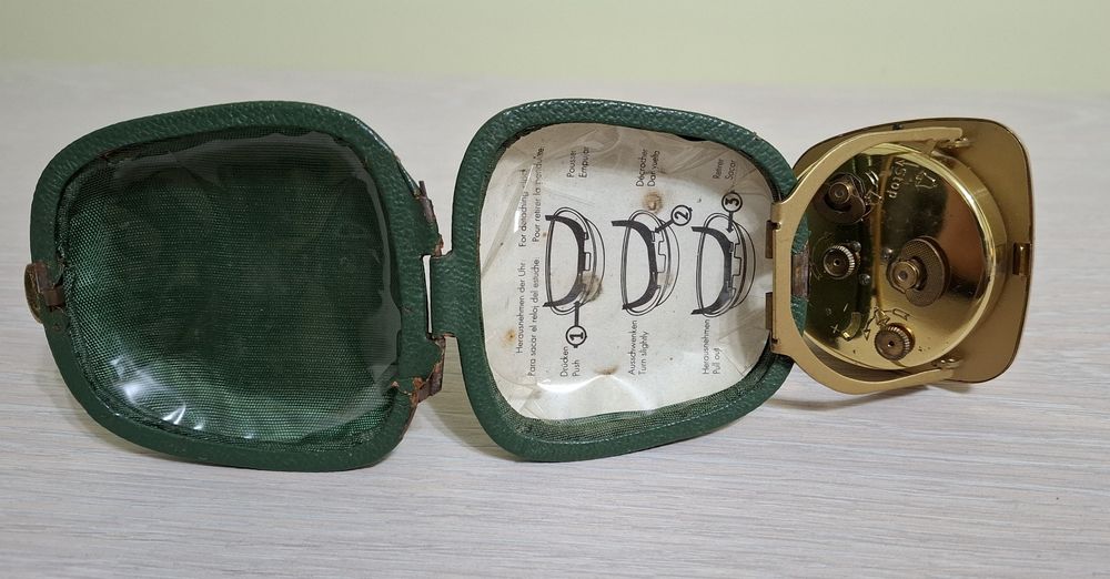 Ceas mecanic de voiaj Mauthe 8