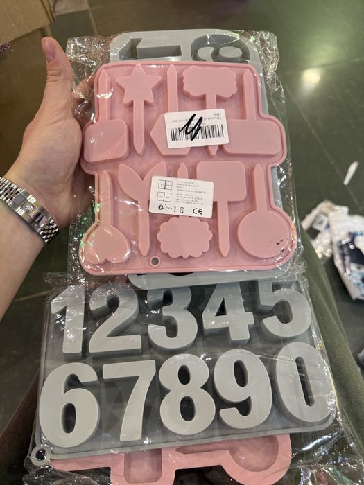 Силиконови форми с цифри 0–9 + форми за кейк попс / шоколад