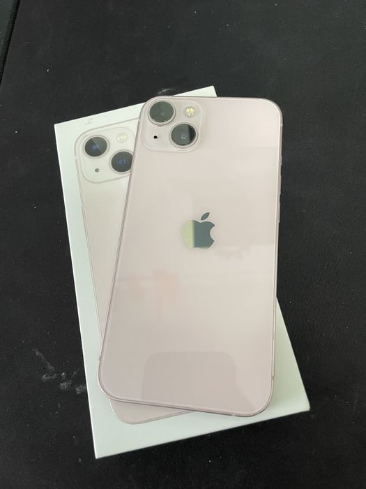 Продам Iphone 13