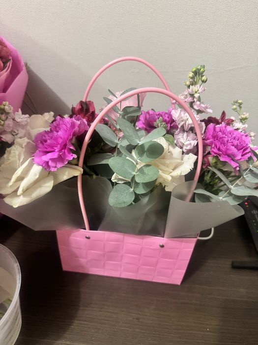 Цветы свежие продам