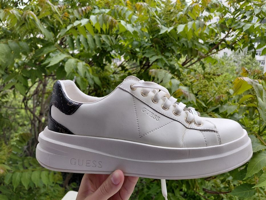 Adidasi guess dama