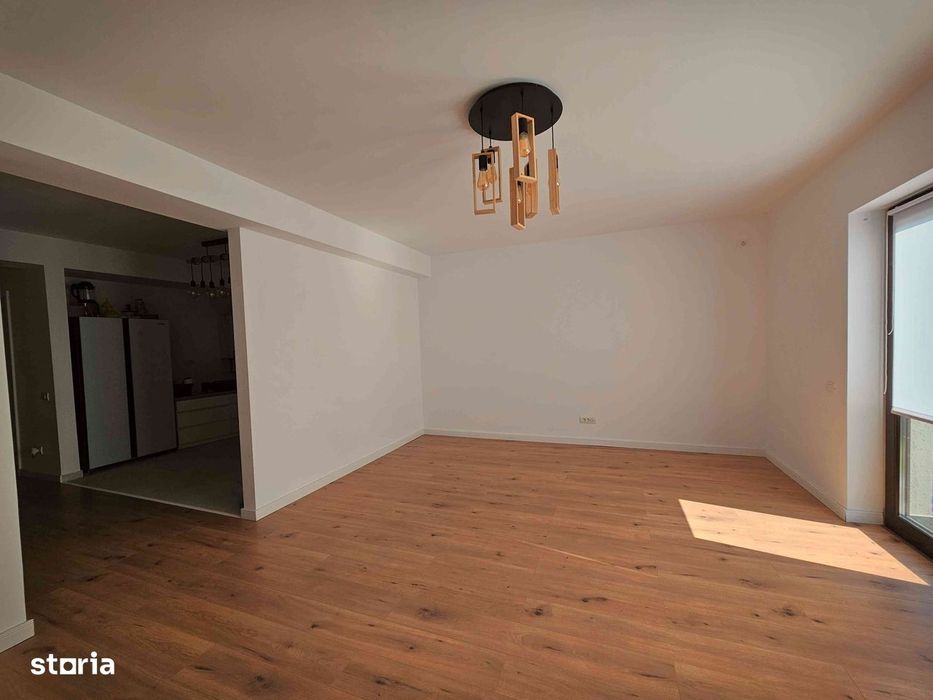 Vilă pentru familie, complex închis, curte mare | proprietar