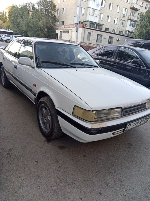 Продам машину Мазда 626