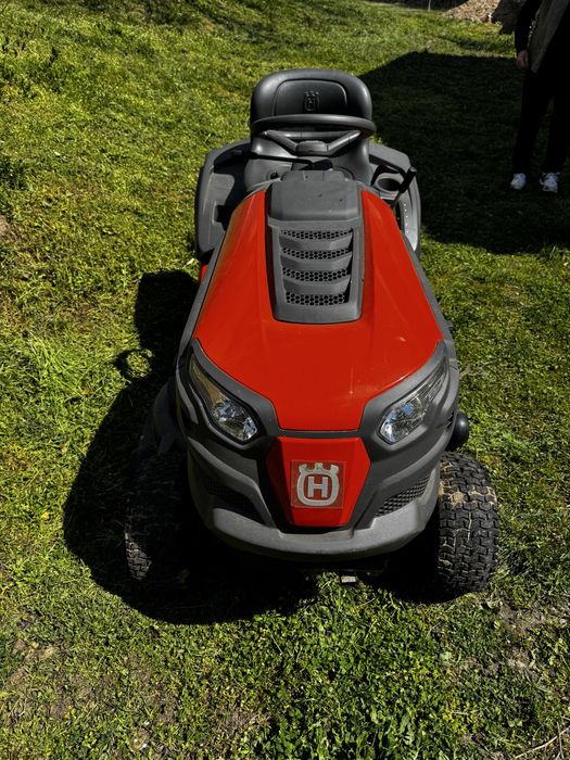 Косачка трактор Husqvarna TC 242T – почти нова (10.6 моточаса)