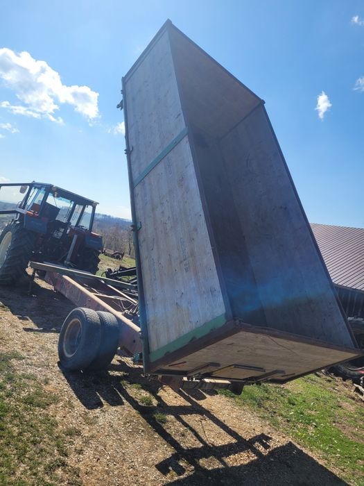 Remorca basculabila 3 părți