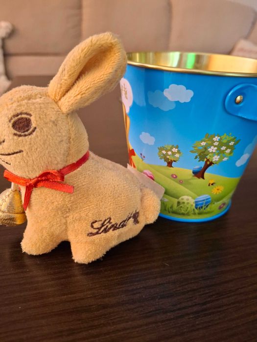 Лот Милка чаши и кутия