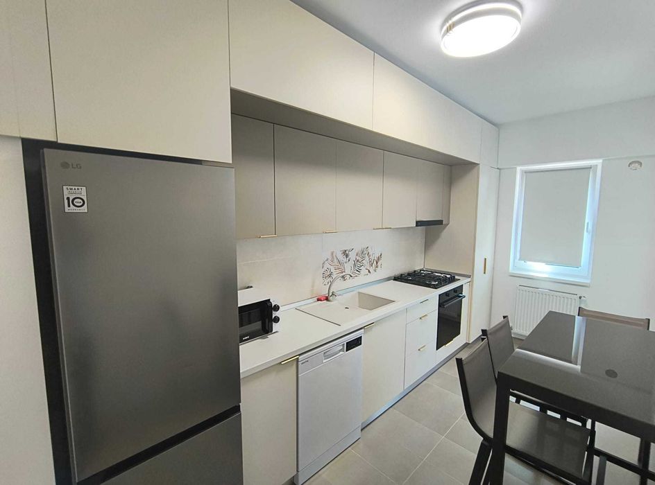 Ap. 2c decomandat cu terasa, complet mobilat si utilat, supr. utila 58 mp, parcare subterana proprie, COMPLEX UNIREA TOWERS