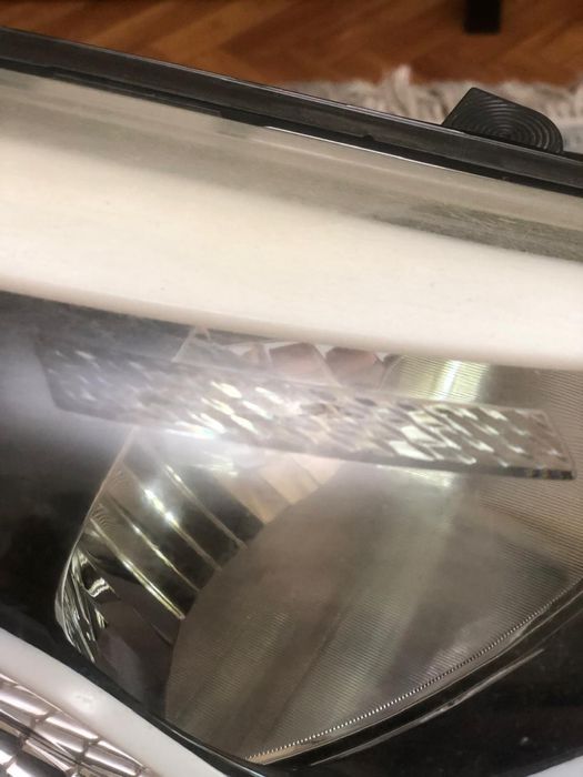 Фары для легкового автомобиля