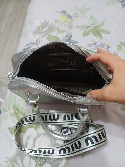 Продам две новые сумки Miu Miu