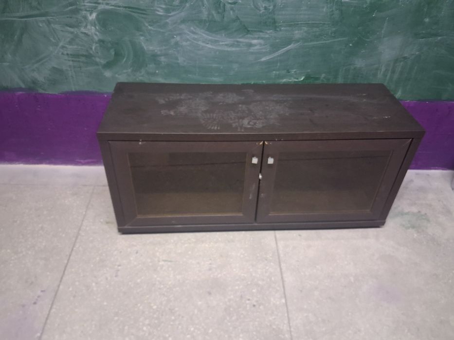 Ресепш и полки под тв