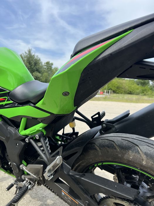 Vând Kawasaki Ninja 125