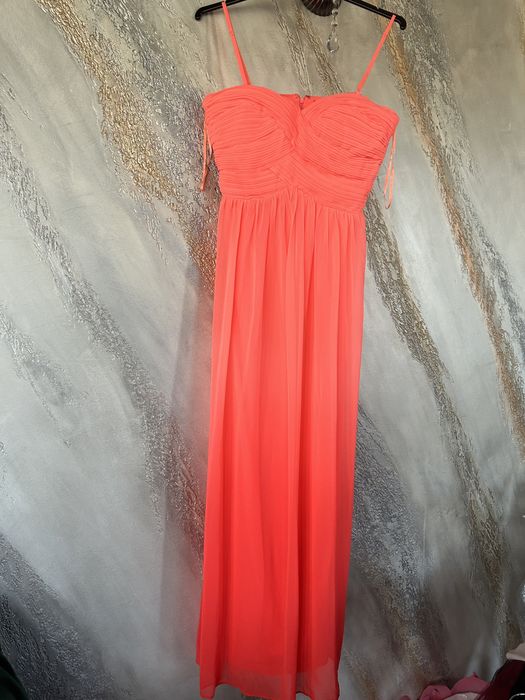 Rochii lungi de ocazie