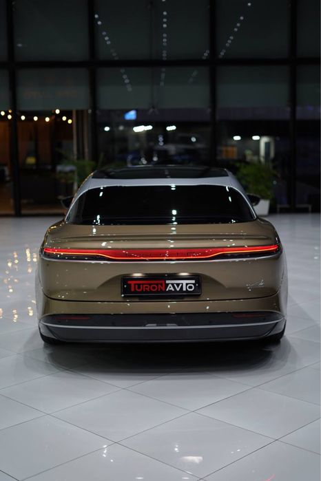 Lucid Air Dream Edition