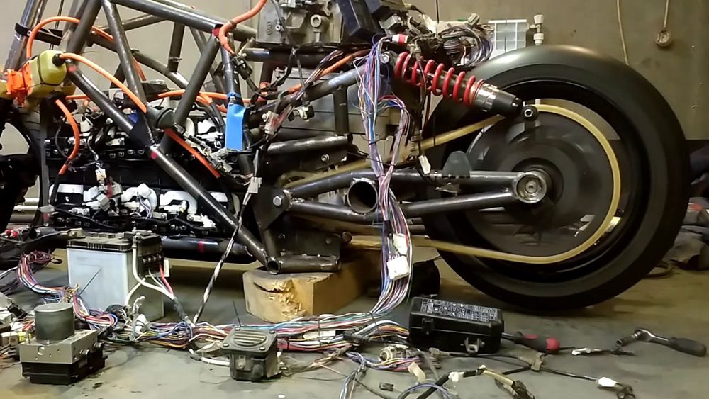 ремонт электромотоциклов и электропитбайков