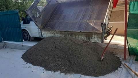 nisip, balastru , amestec