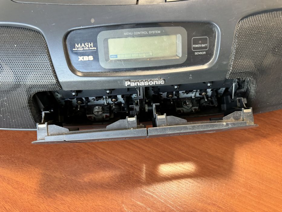 Магнитофон Panasonic