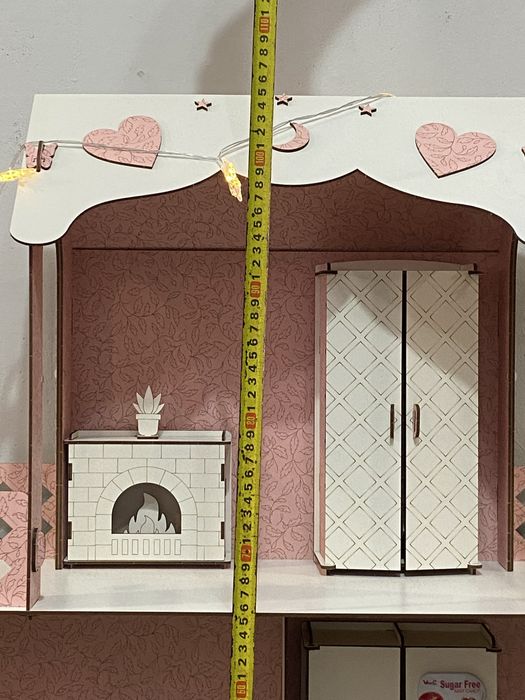 Продам кукольный домик