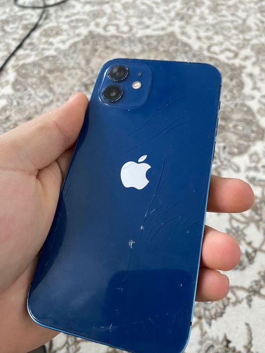 Продам айфон 12 на 128GB