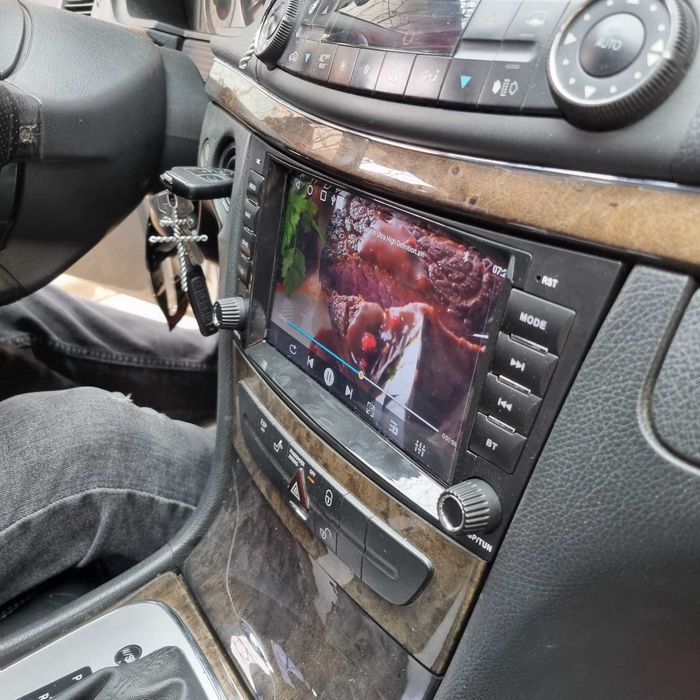 Navigatie Android Carplay Mercedes E class w211 Waze Youtube