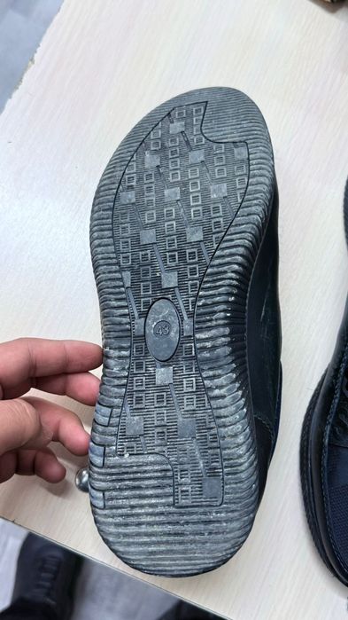 Аяк киім 43 размер 1 акрет киілген