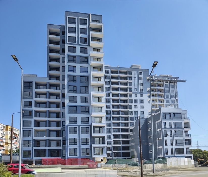 СОБСТВЕНИК продава двустаен апартамент 64м2 в комплекс МЛАДОСТ - Варна