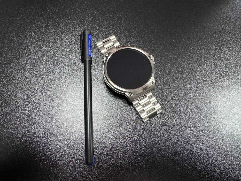 продаю смарт часы с  большим экраном