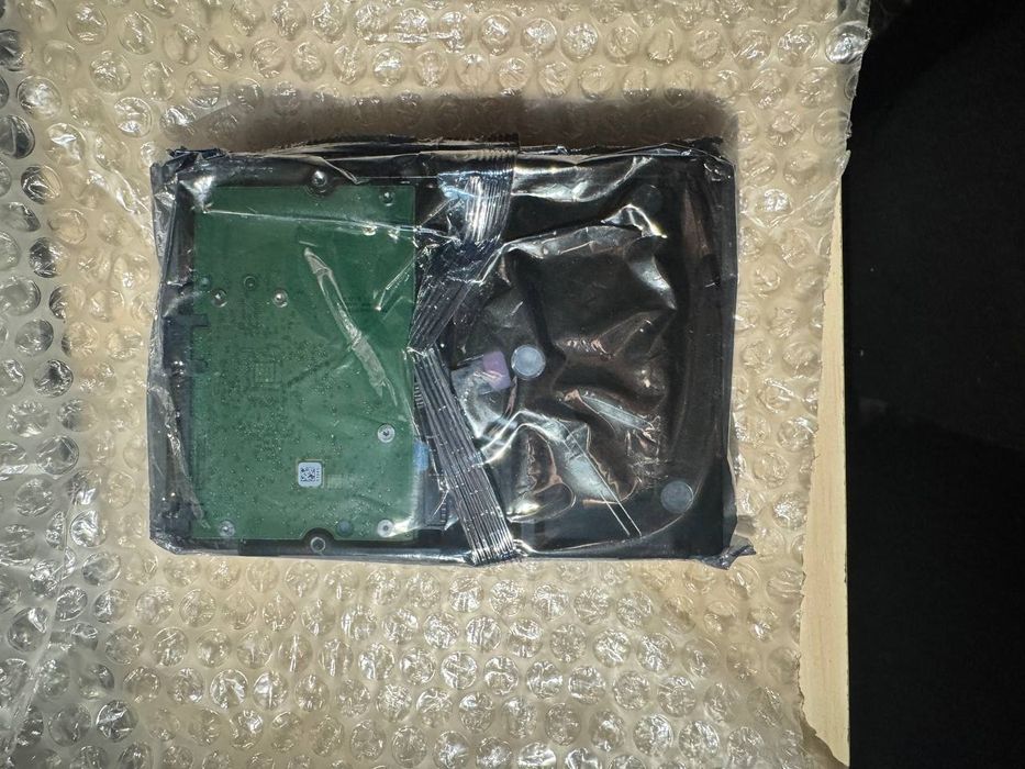 Жёсткий диск Dell 4TB